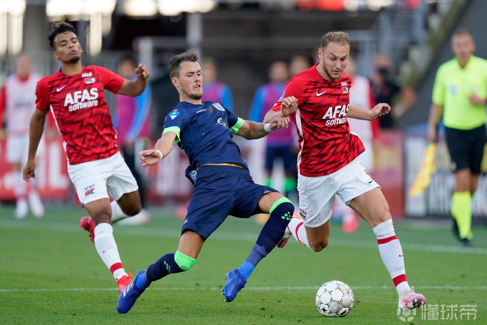 阿贾克斯迎CBA常规赛关键赛,赛前远射贴柱,目标明确,控场能力受关注(阿贾克斯青年队赛程表) 阿贾克斯迎CBA常规赛关键赛,赛前远射贴柱,目标明确,控场能力受关注(阿贾克斯青年队赛程表)